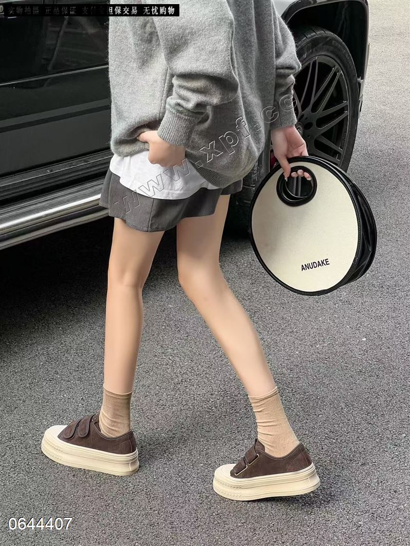 百诗曼真皮内里加绒
