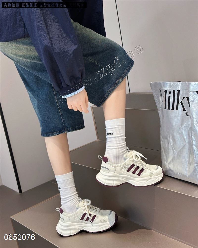 时尚休闲鞋893-2