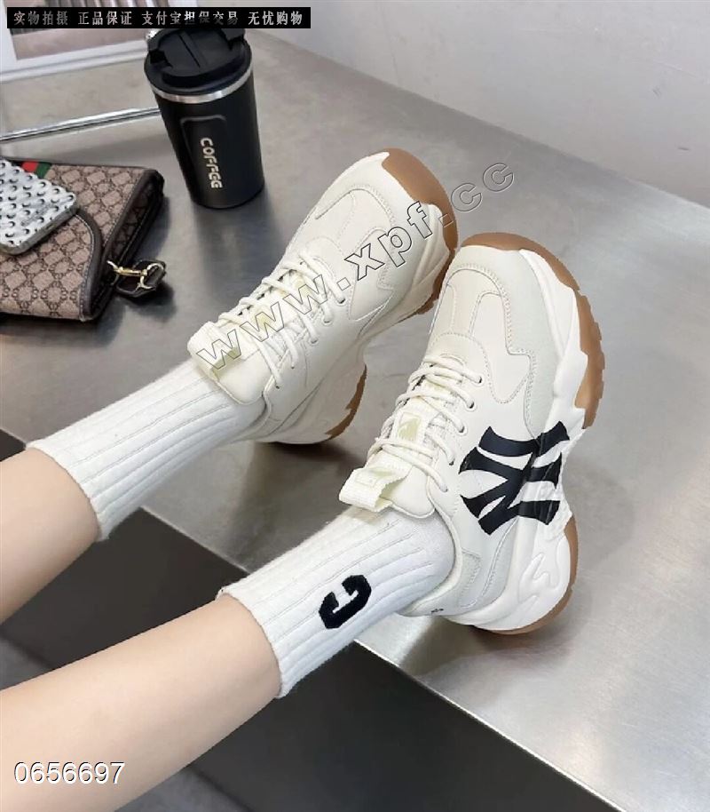 搭范9008
