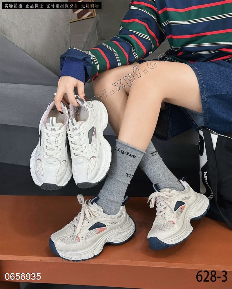 𝐑𝐄𝐓𝐀 𝐕𝐈𝐕𝐈  219239