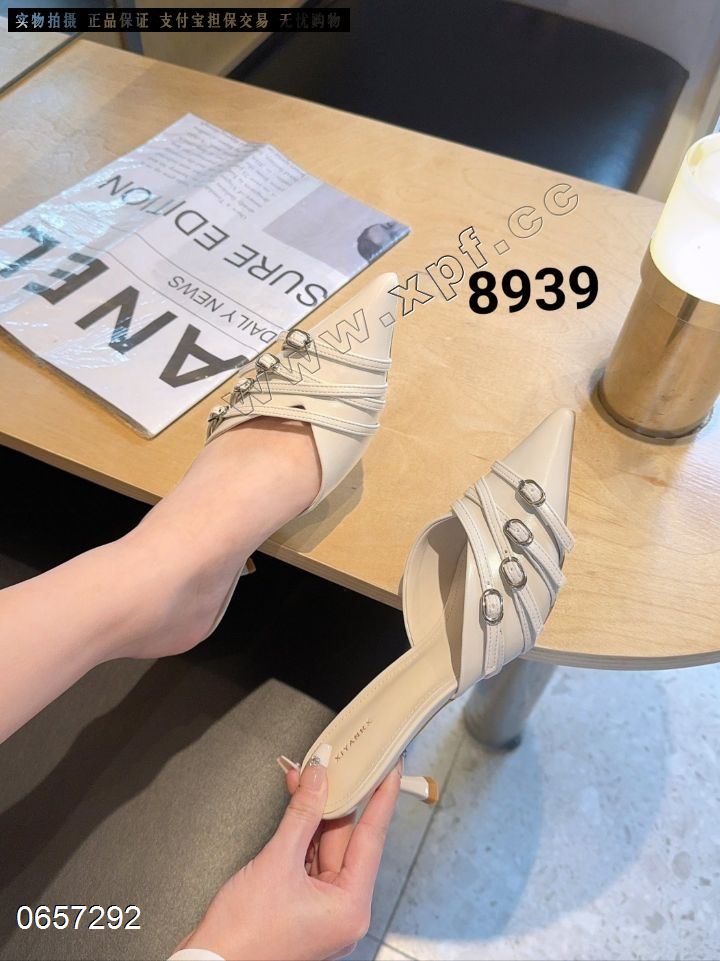 包头拖鞋9839
