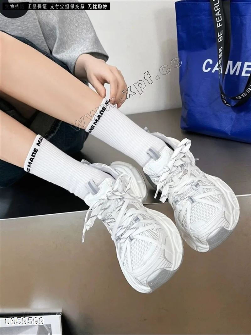 新款太空革进口特材休闲网鞋77160