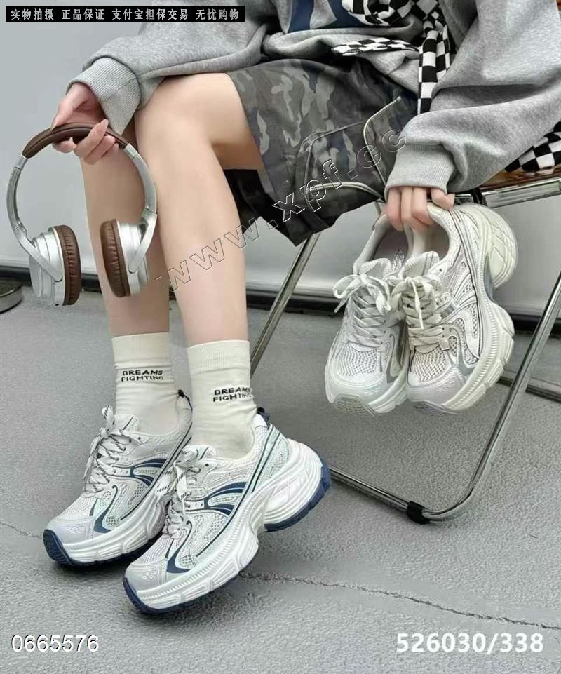 透网休闲鞋526030
