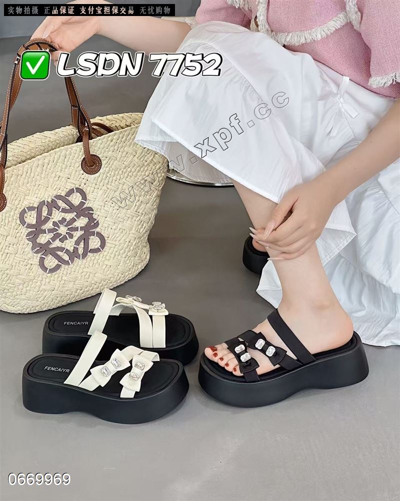 莱丝丹妮7752