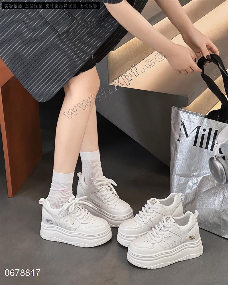 A859 时尚休闲鞋