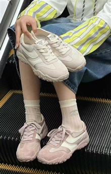高挑