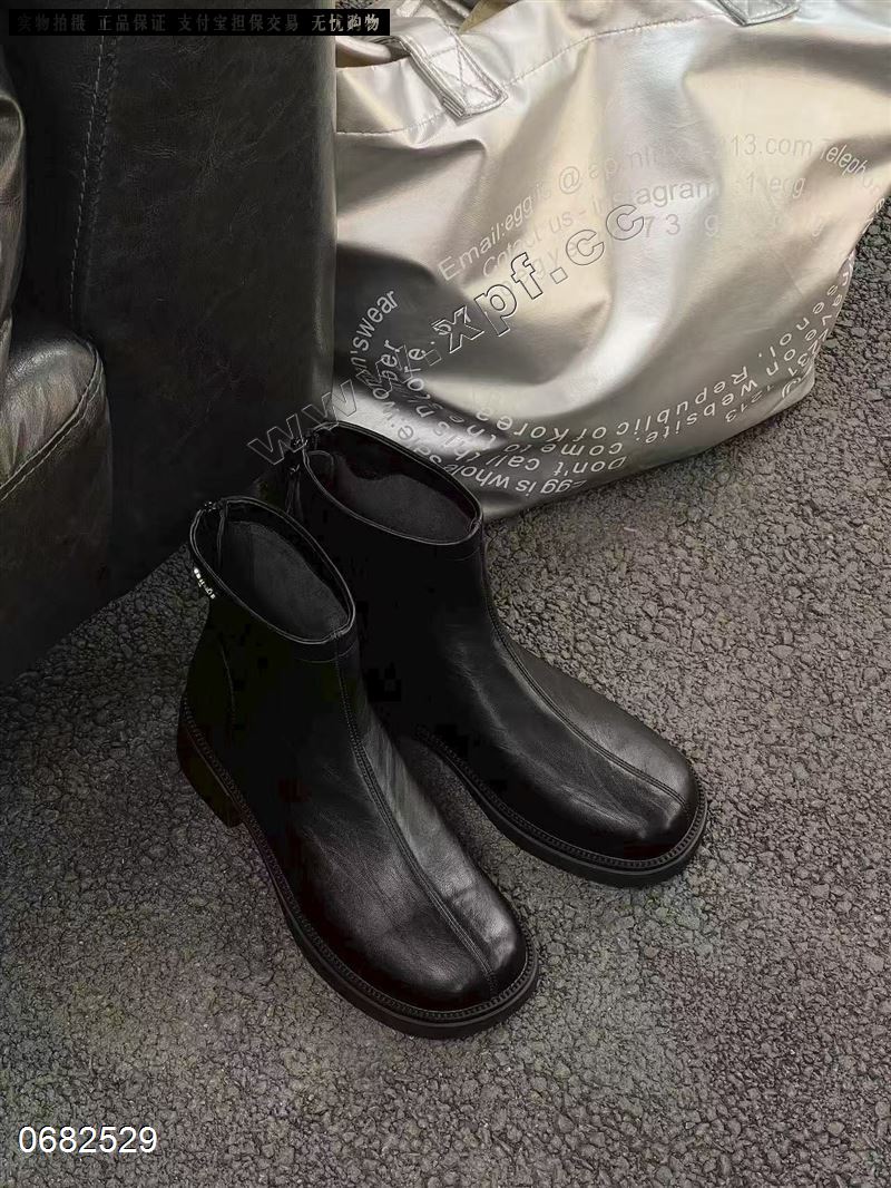 依佳依—女王潮品237831