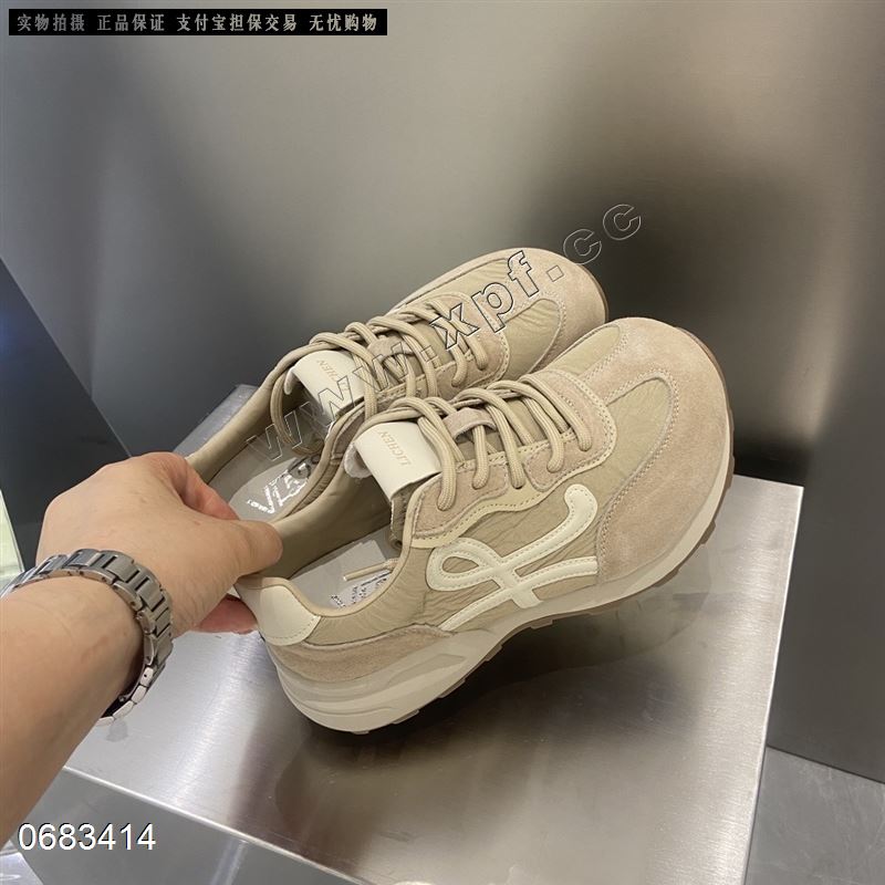 时尚休闲鞋 7716