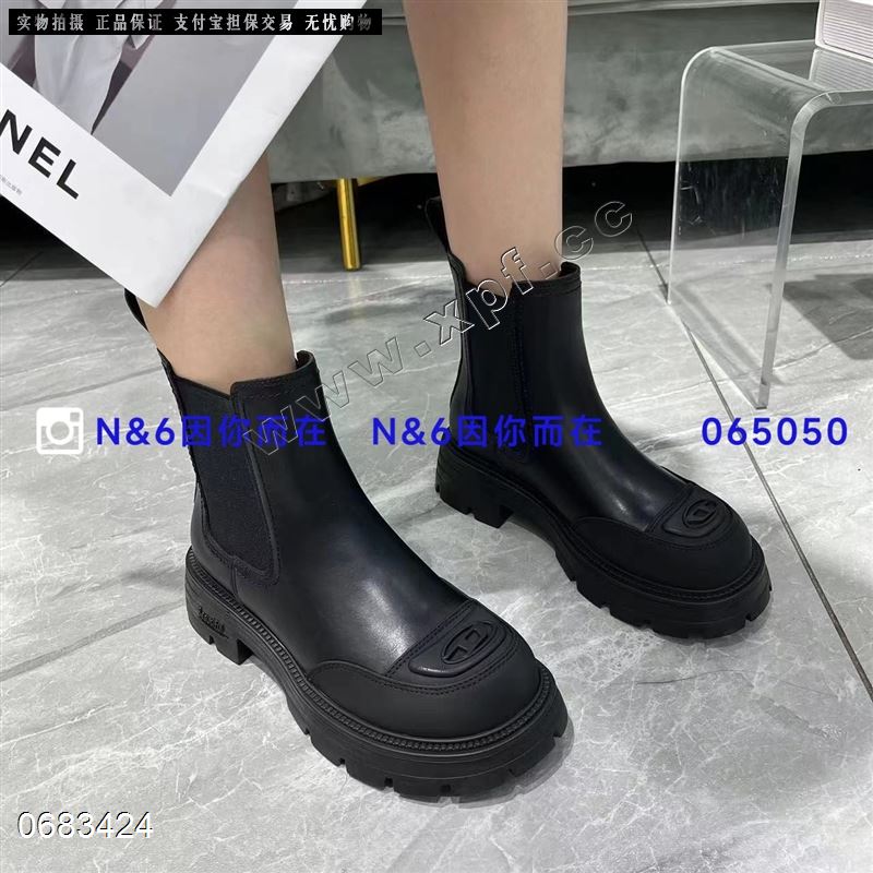 N6  单里马丁靴