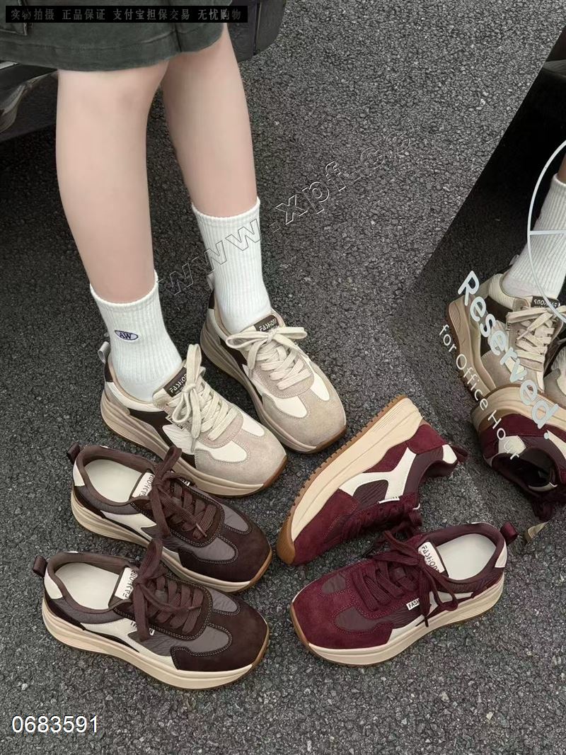 新款厚底休闲鞋 8607