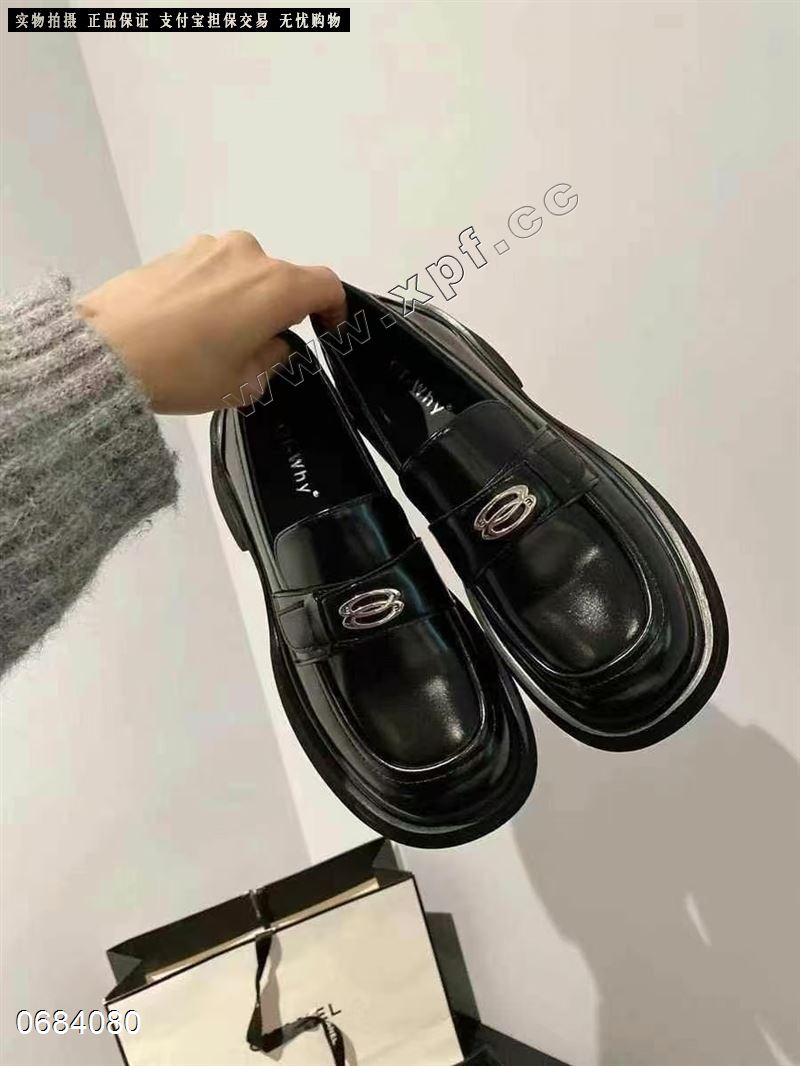 cKVV  68002