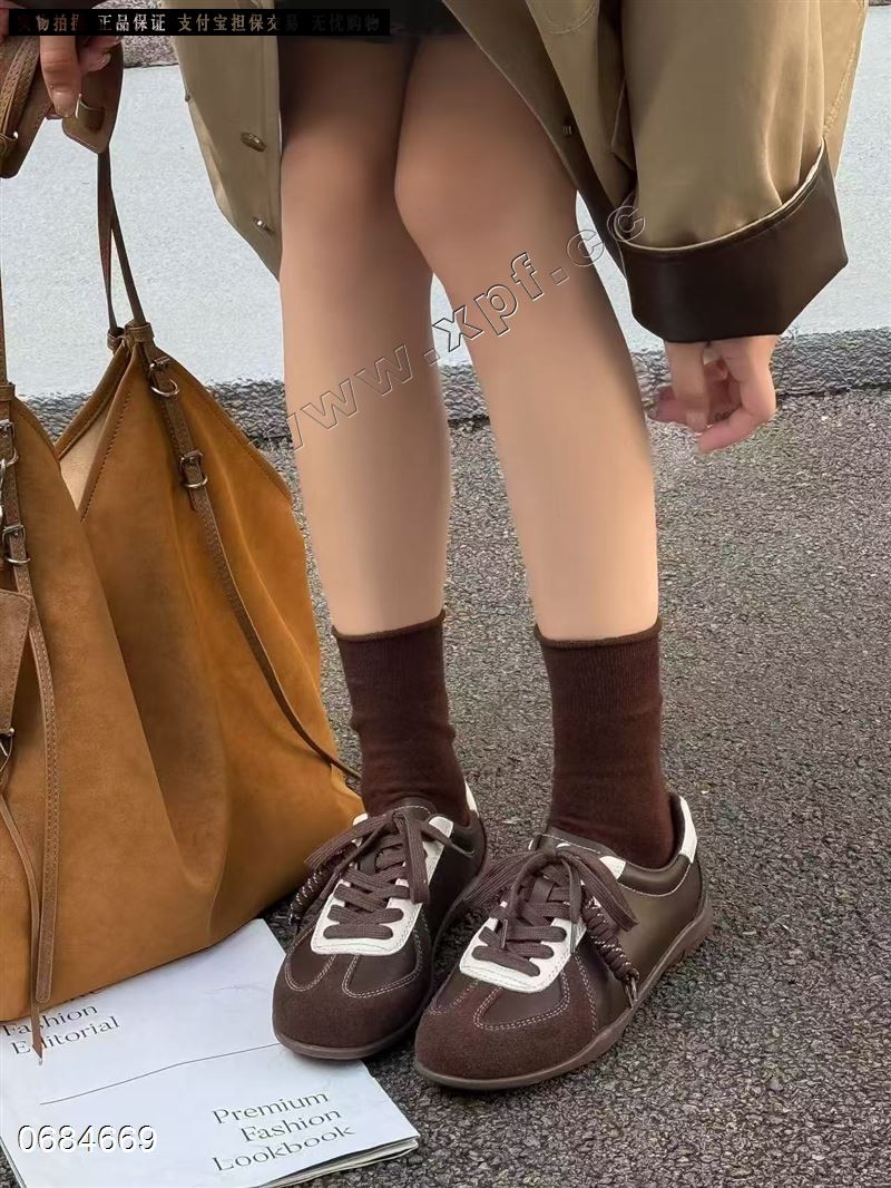 时尚休闲鞋