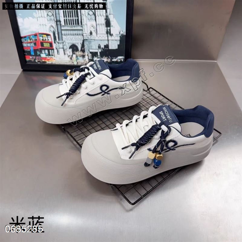 时尚休闲鞋