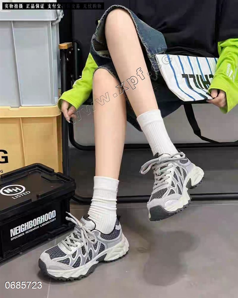 时尚休闲鞋