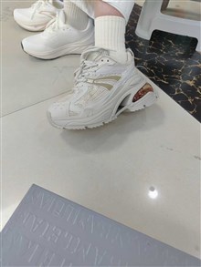 时尚休闲鞋   件批