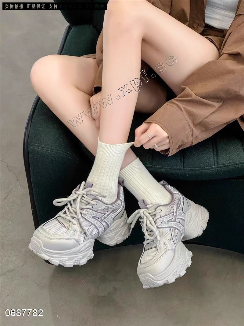 时尚休闲鞋5227-1