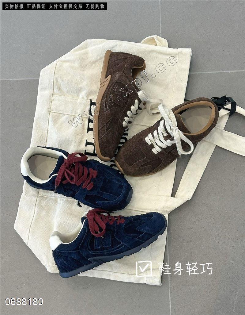 新款磨砂皮纽巴伦休闲鞋5323
