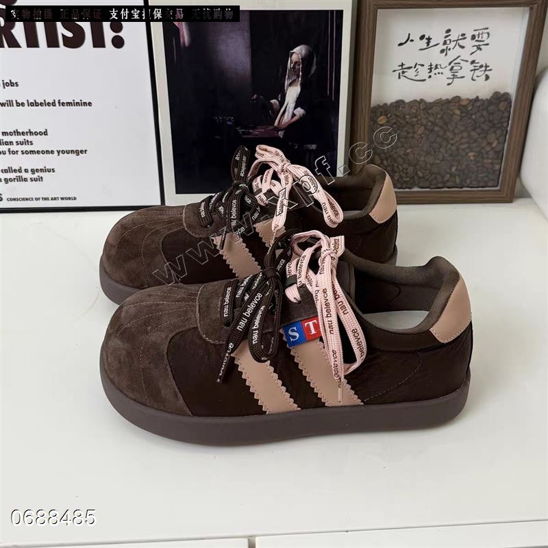 蓝尔萱 25609