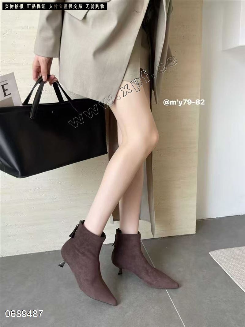 绒里短靴