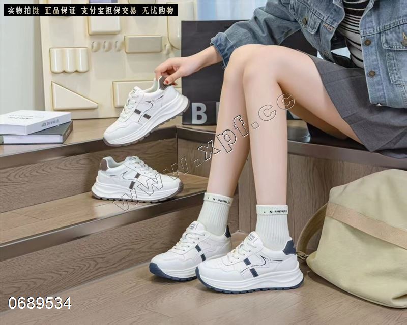 时尚休闲鞋