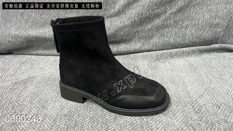 单里短靴
