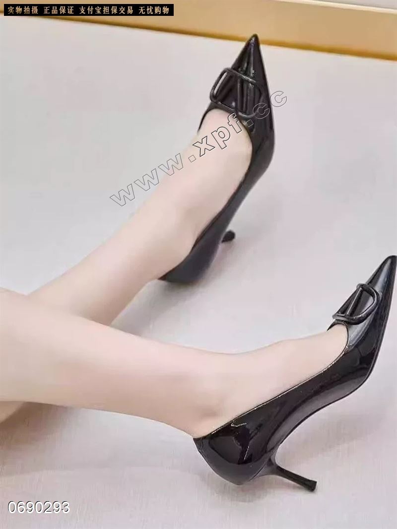 唯吾爰75512  跟高6.5 cm