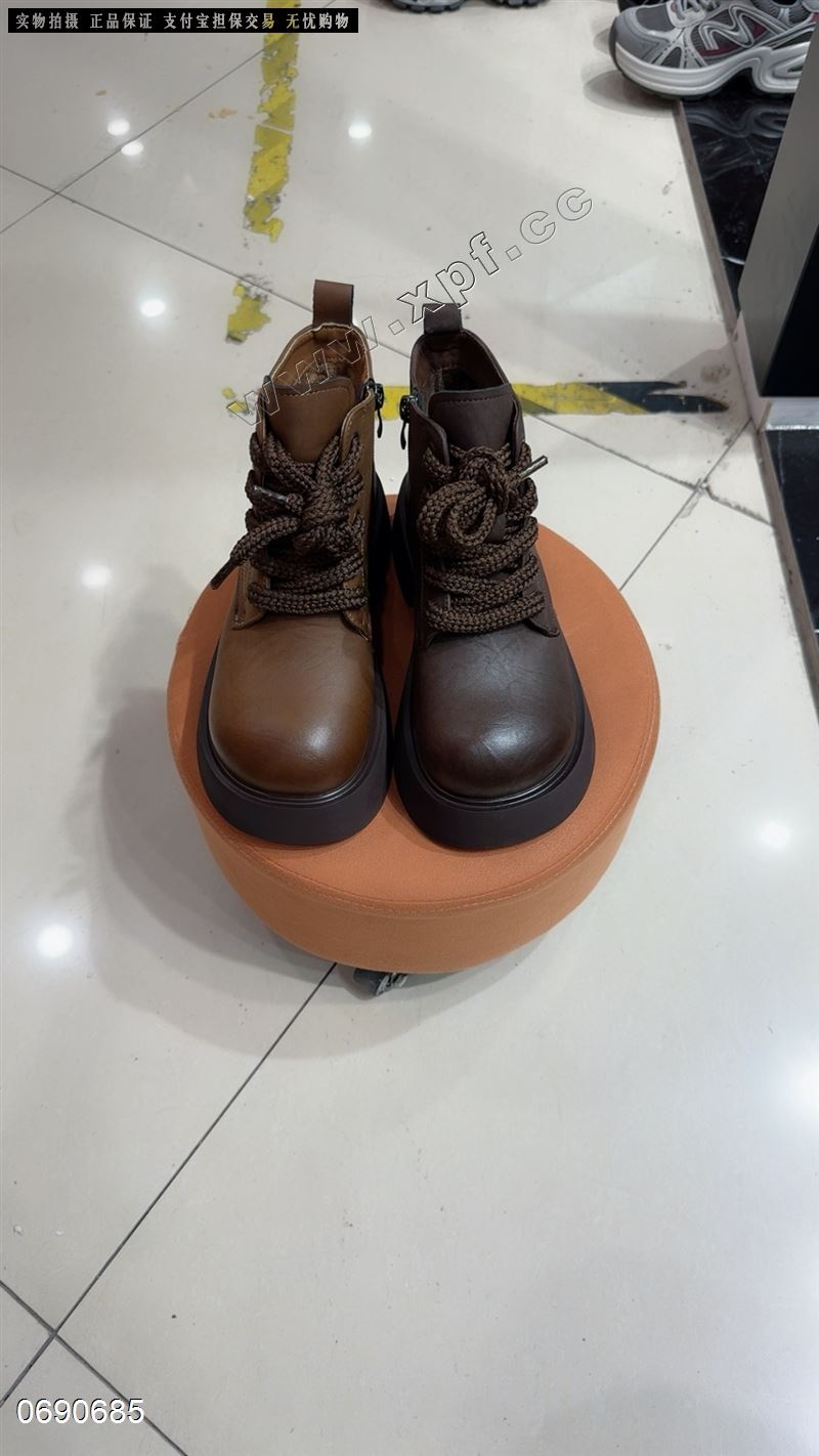 纤语佳丽
