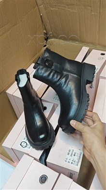 欧陌  内里加绒