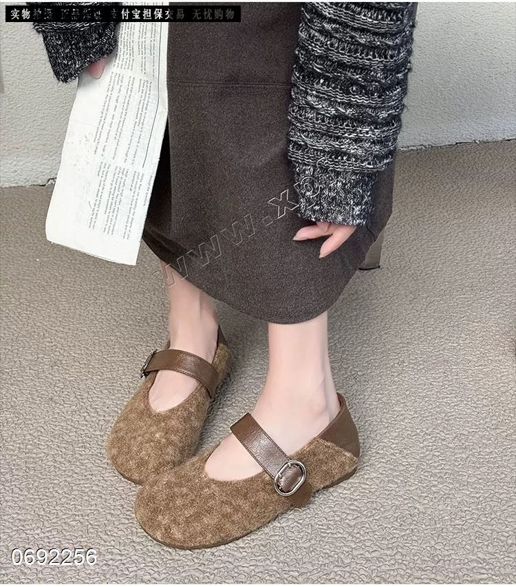 时尚圆头玛丽珍单鞋