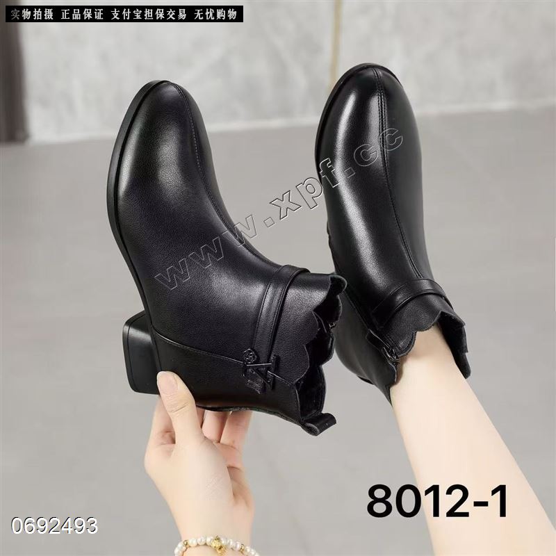 头层牛皮绒里短靴