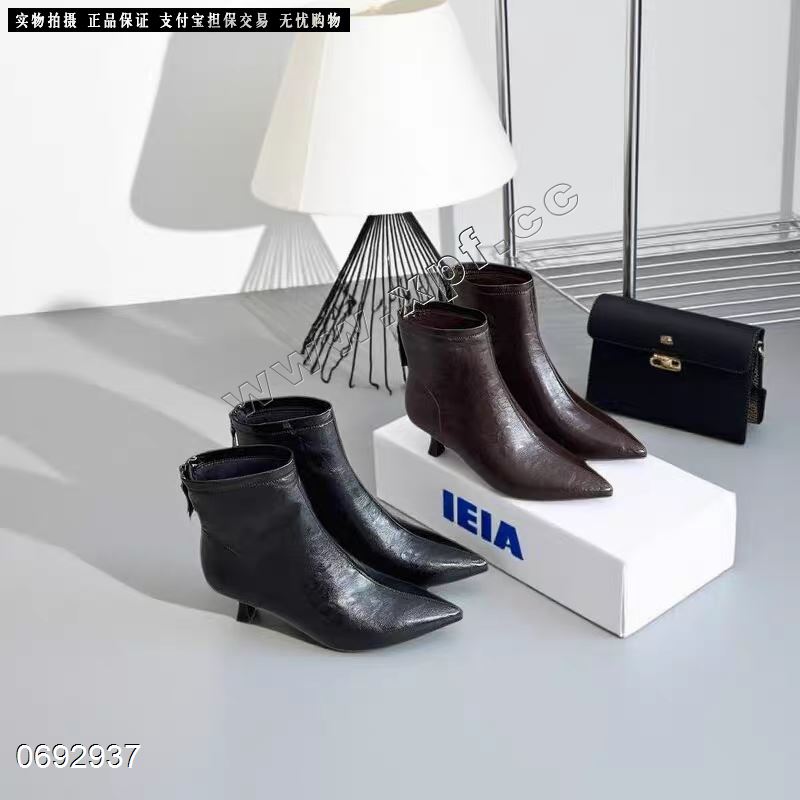 绒里短靴马丁靴