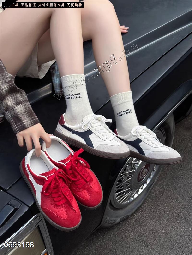 唐维娜/钎孜​53196