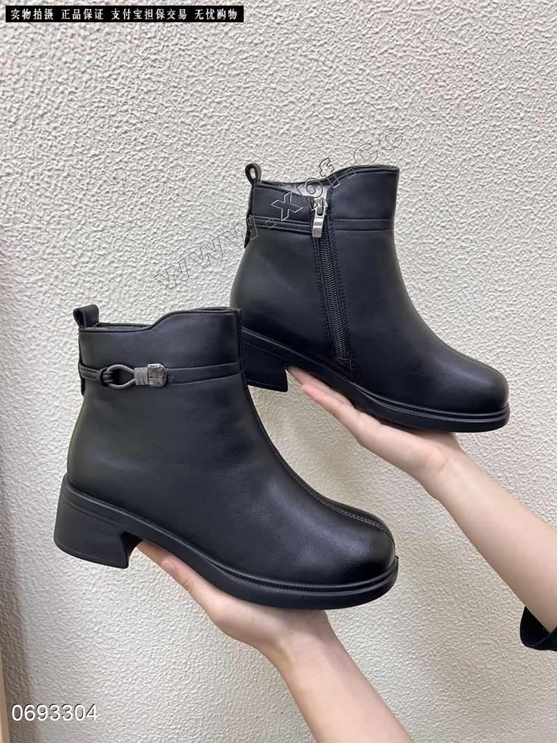 新款羊毛短靴2683