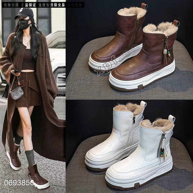 新款加绒加厚厚底雪地靴 6209   底高：5CM