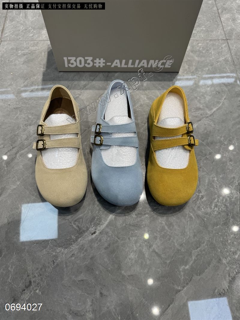 1303​品牌休闲鞋 135-07