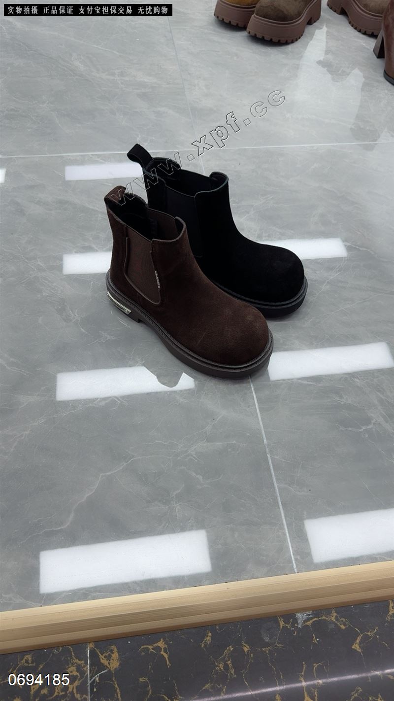 CKVV  磨砂牛皮加绒