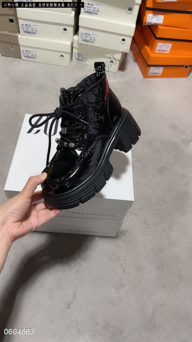 她她左右  加棉