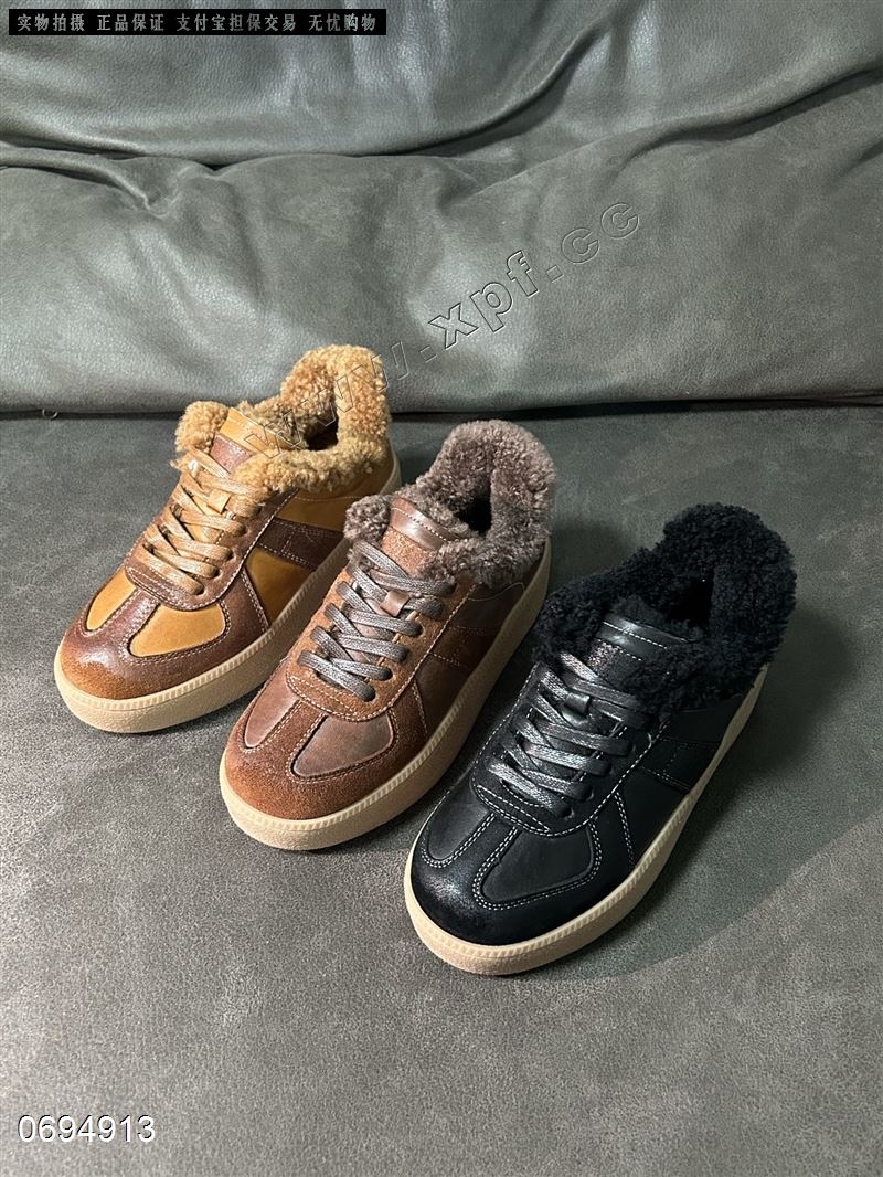 新款羊毛马皮版加绒厚底德训休闲鞋566YM