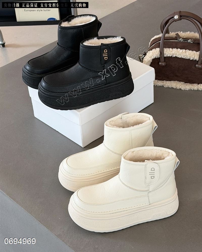 新款羊毛混纺雪地靴25192