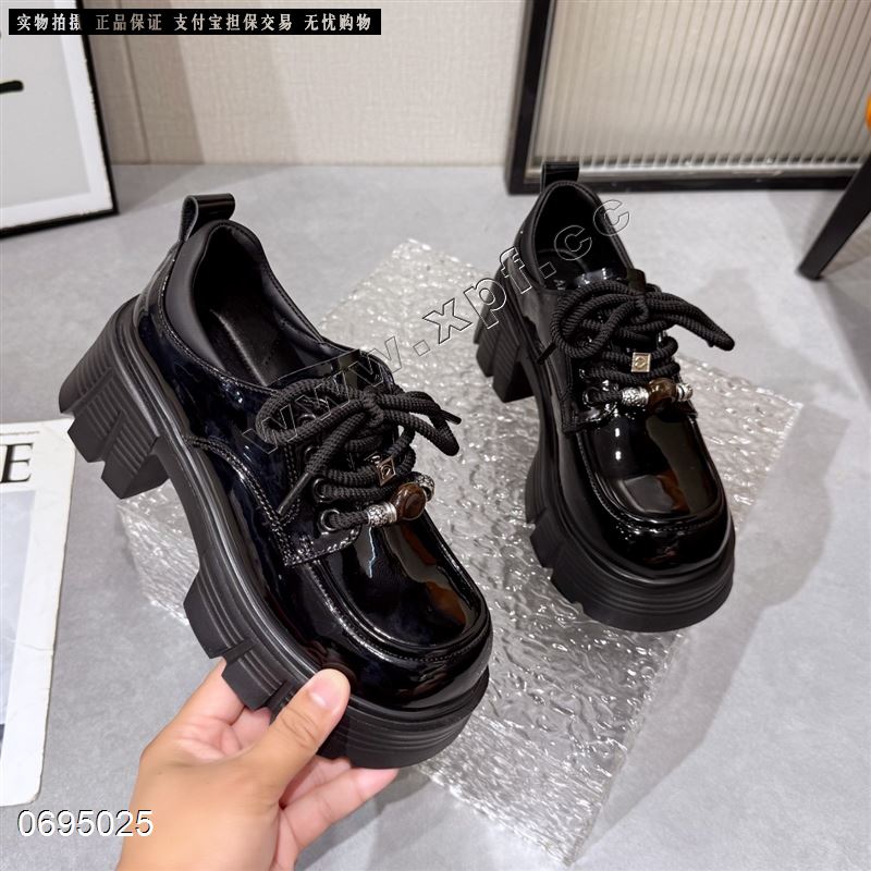 新款单鞋A570  单里/绒里