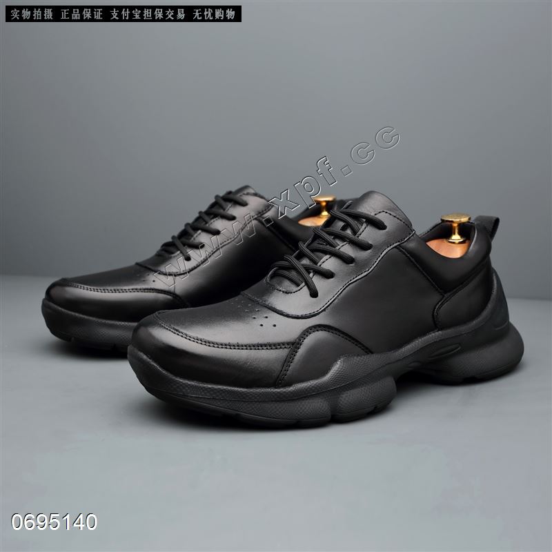 爱步ecco  0956头层牛皮  猪皮内里