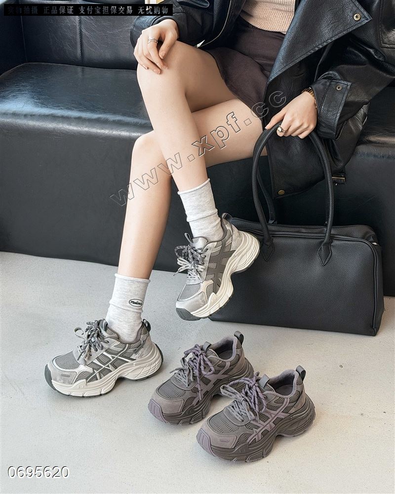 新款加绒厚底休闲鞋老爹鞋9639-1