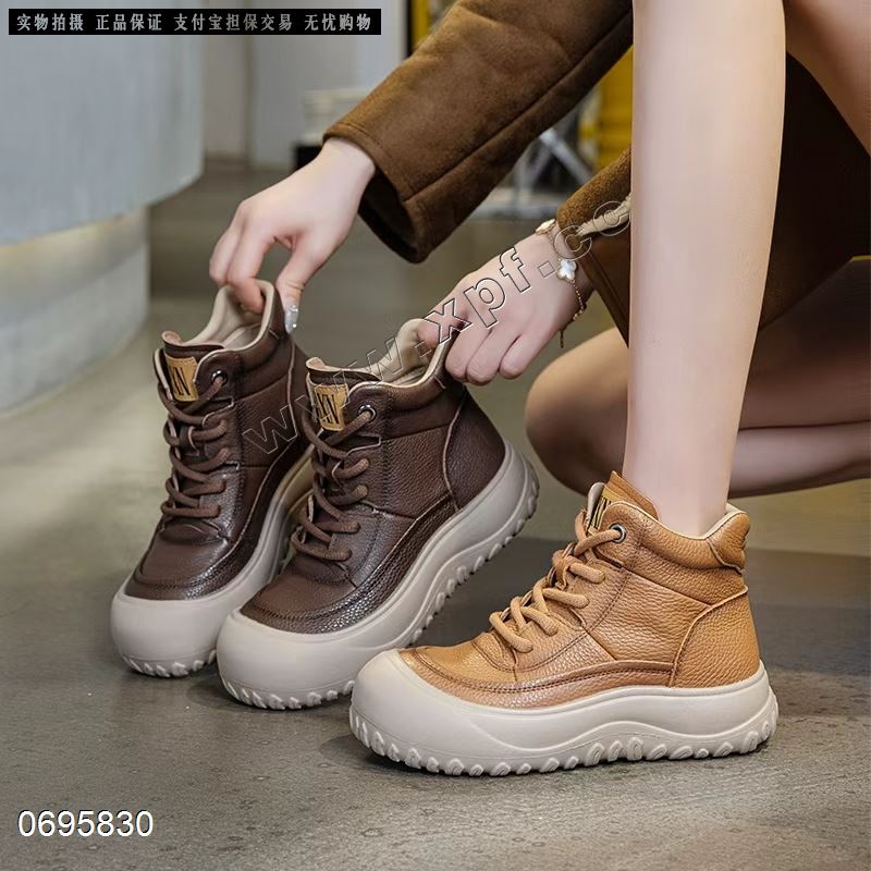 新款单里头层牛皮高帮休闲鞋8761