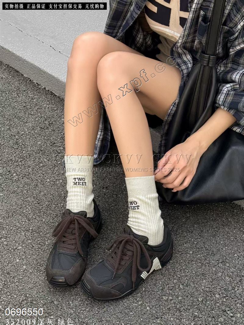 CKVV​  52009  棉里