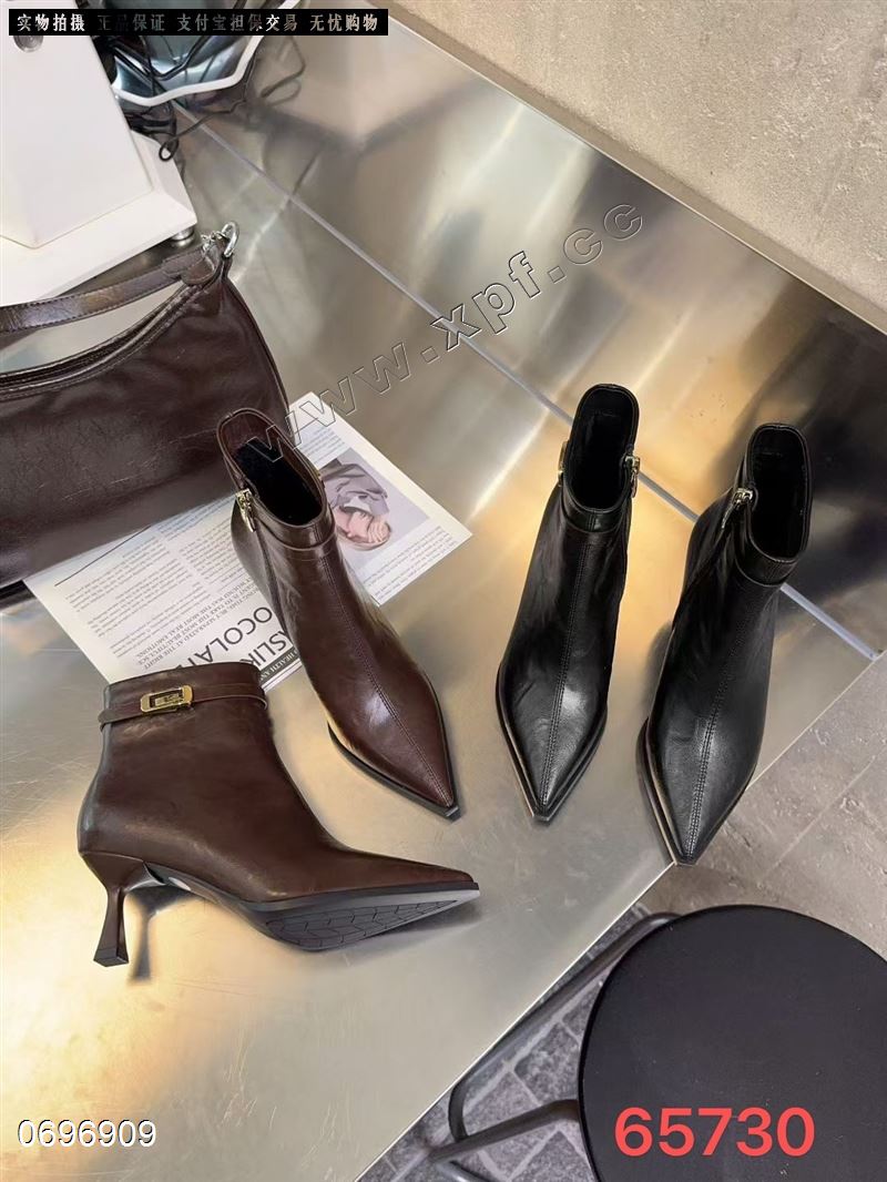 M95 时尚短靴65730  加棉