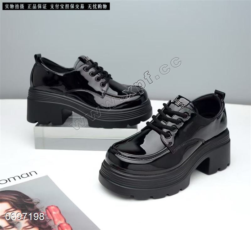 滨恋  发泡底超轻单里乐福