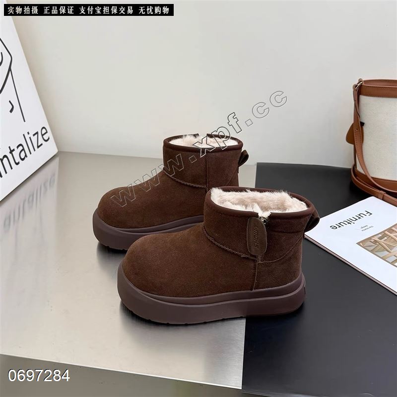 C K  30930   真皮真毛雪地靴