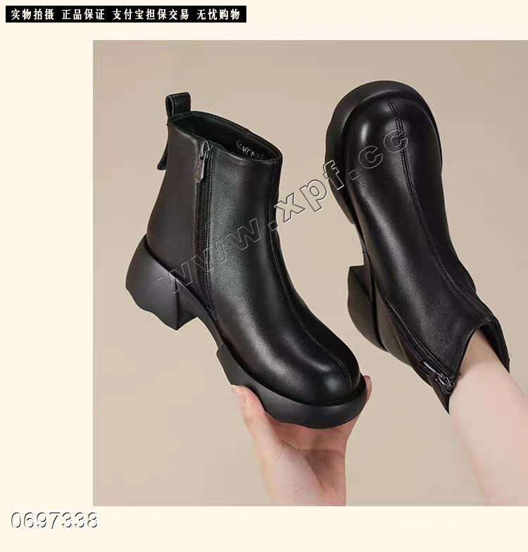 头层小牛皮绒里短靴