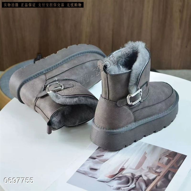 真皮真毛雪地靴