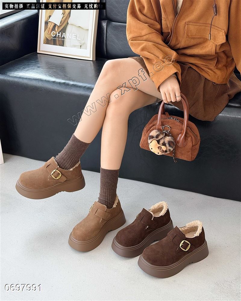 新款磨砂皮厚底羊羔绒博肯棉鞋 9702